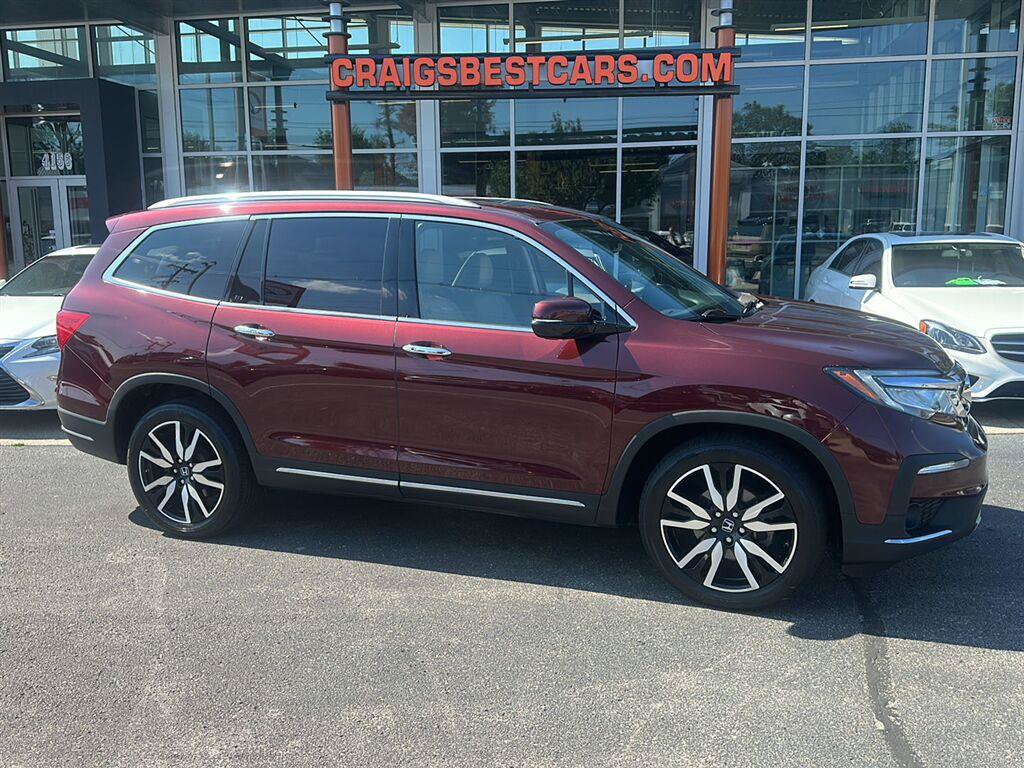 Used 2021 Honda Pilot Touring image 1