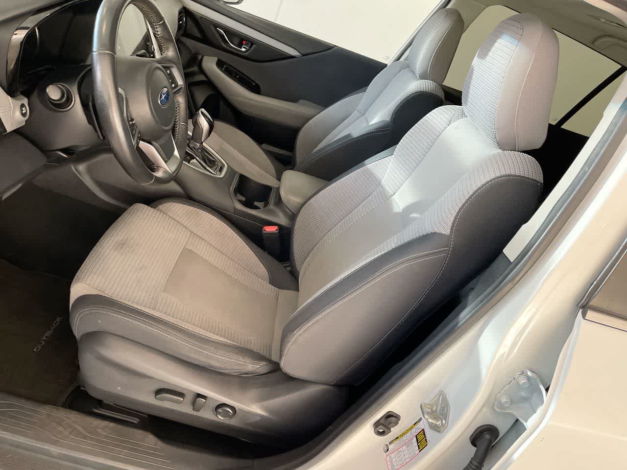 Used 2020 Subaru Outback Premium w/ Tech Package 1 AWD/4WD image 11