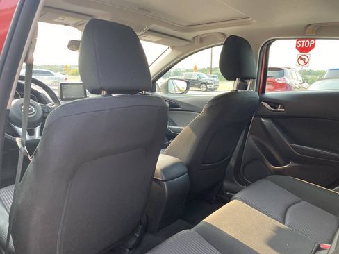 Used 2016 MAZDA MAZDA3 i Touring FWD image 13