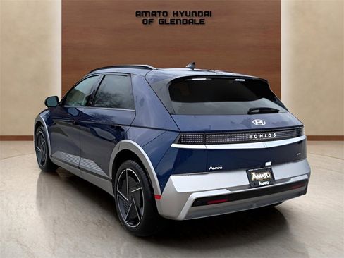 New 2026 Hyundai Ioniq 5 Limited image 3