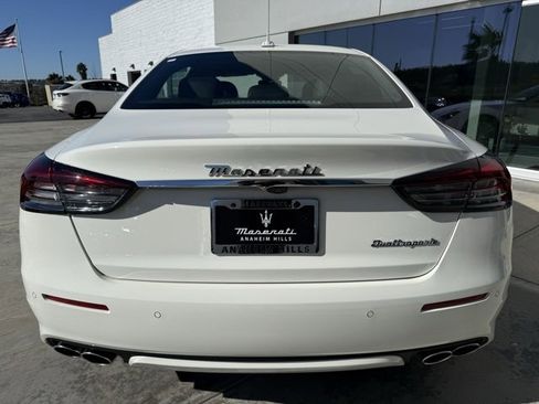 Certified 2022 Maserati Quattroporte GT image 8