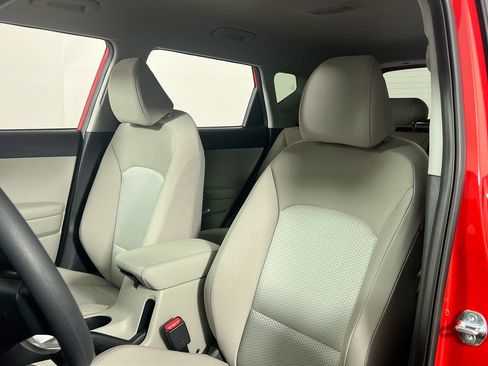 Used 2022 Kia Soul LX FWD image 14