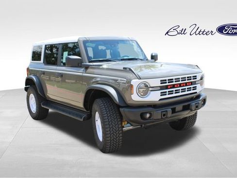 New 2026 Ford Bronco Heritage Edition AWD/4WD image 2