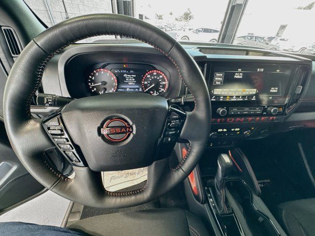 Used 2025 Nissan Frontier PRO-4X w/ Pro Convenience Package AWD/4WD image 10