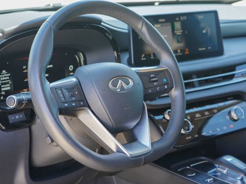 Certified 2023 INFINITI QX60 Luxe w/ Vision Package image 7