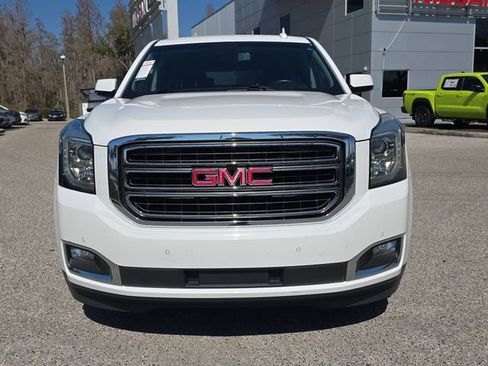 Used 2020 GMC Yukon SLE w/ SLE Value Package image 3