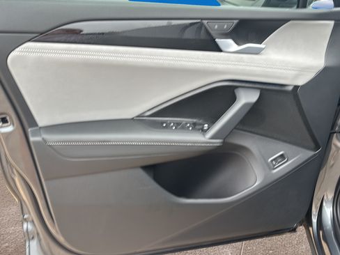 New 2026 Volkswagen Tiguan SE AWD/4WD image 20