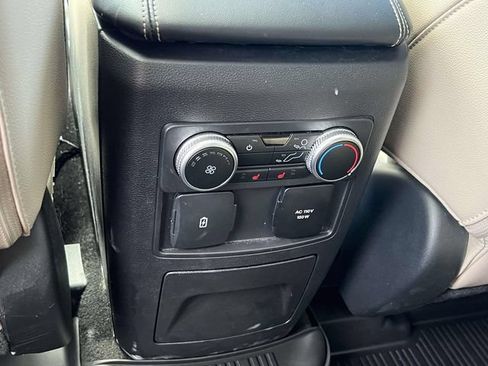 Certified 2024 Ford Explorer Limited w/ Equipment Group 301A AWD/4WD image 17