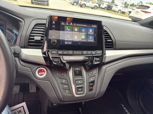 Used 2024 Honda Odyssey Sport image 20