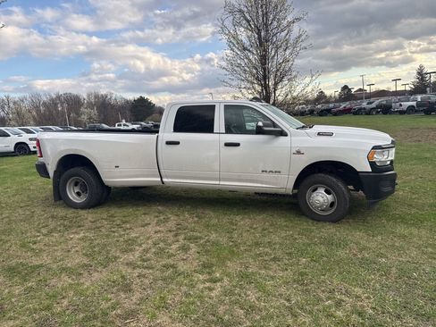 Used 2019 RAM 3500 Tradesman image 6