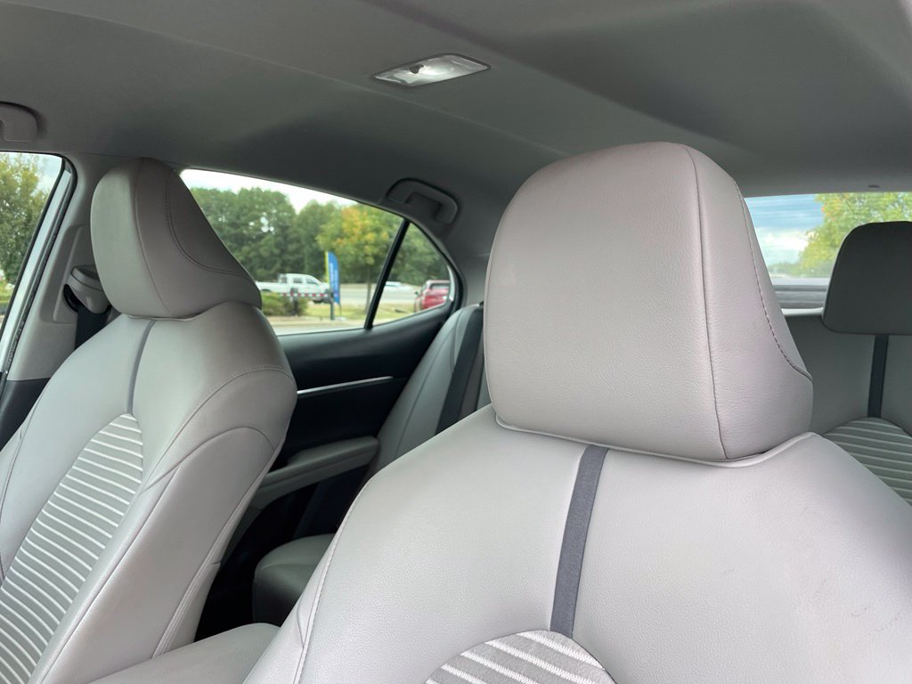 Used 2023 Toyota Camry SE FWD image 22