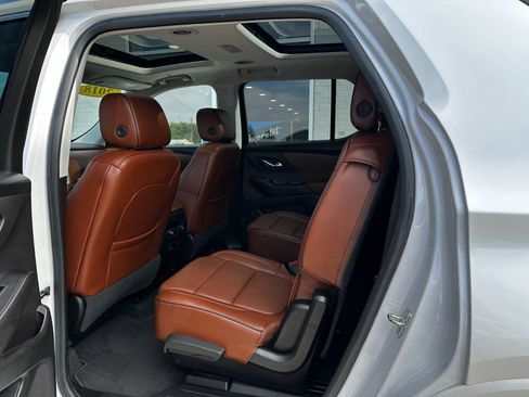 Used 2018 Chevrolet Traverse High Country image 22