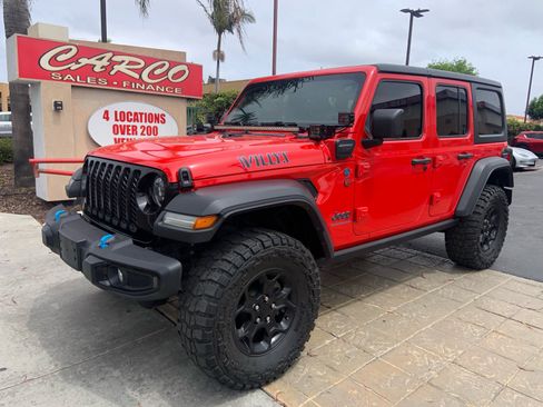 Used 2023 Jeep Wrangler Unlimited AWD/4WD image 3