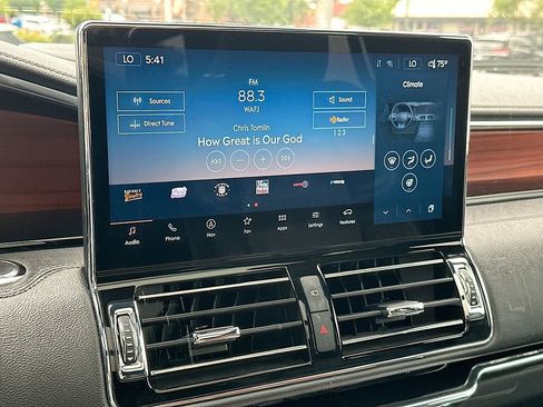 Certified 2022 Lincoln Navigator Reserve RWD image 13