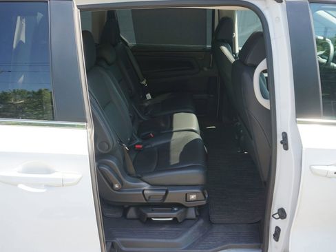 Used 2025 Honda Odyssey EX-L image 23