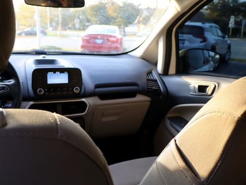 Used 2022 Ford EcoSport S image 17