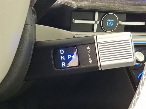 Used 2024 Hyundai Santa Fe Calligraphy image 19