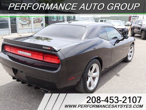 Used 2010 Dodge Challenger SRT8 w/ SRT Option Group II RWD image 7