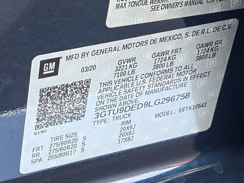 Used 2020 GMC Sierra 1500 SLT w/ SLT Premium Plus Package AWD/4WD image 22