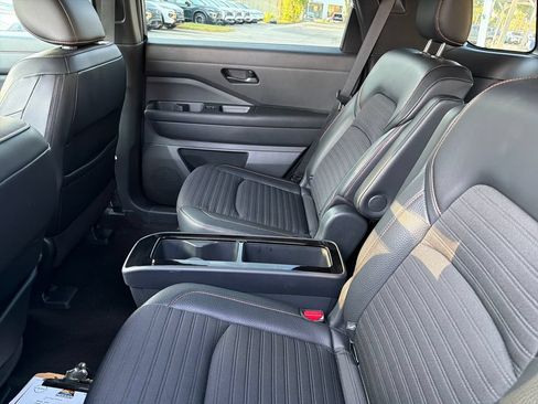 Used 2023 Nissan Pathfinder Rock Creek AWD/4WD image 32
