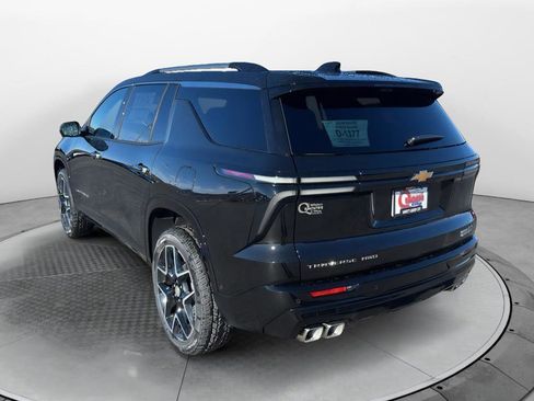 New 2026 Chevrolet Traverse High Country image 3