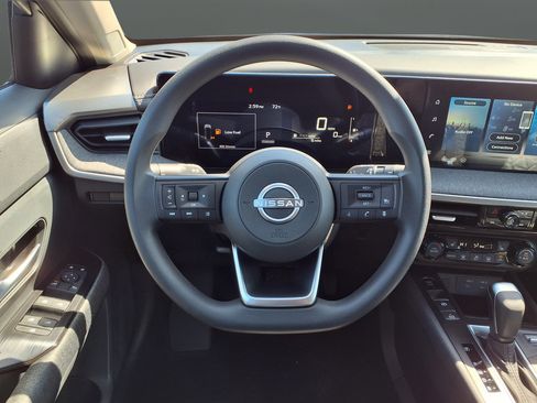 New 2026 Nissan Kicks SV AWD/4WD image 8