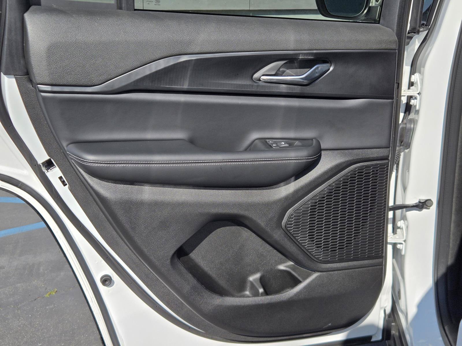 Used 2025 Jeep Grand Cherokee Laredo X RWD image 25