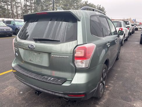Used 2018 Subaru Forester 2.5i Limited image 3