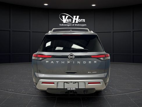 Used 2025 Nissan Pathfinder SL w/ SL Premium Package AWD/4WD image 6