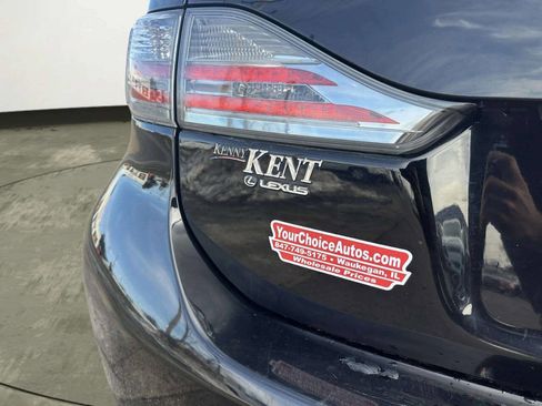 Used 2011 Lexus CT 200h image 17