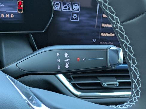 Used 2026 Chevrolet Equinox EV LT image 19