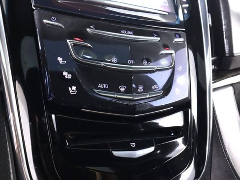 Used 2016 Cadillac Escalade ESV Platinum AWD/4WD image 21