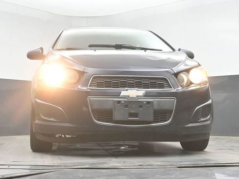 Used 2015 Chevrolet Sonic LT FWD image 38