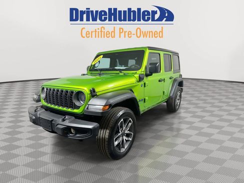 Used 2025 Jeep Wrangler Sport S w/ Convenience Group image 4