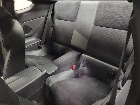 Used 2025 Toyota GR86 Premium w/ ALL Weather Mat Package (TMS) RWD image 24
