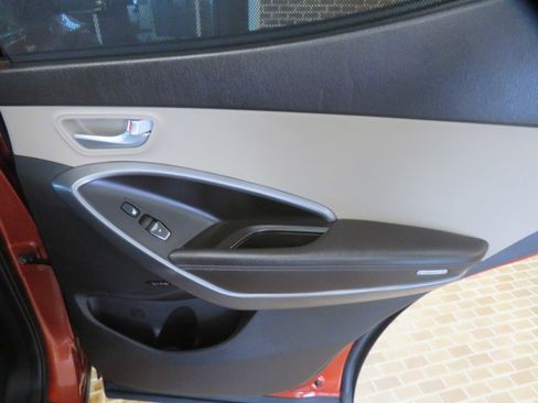 Used 2015 Hyundai Santa Fe Sport 2.0T w/ Option Group 05 image 21