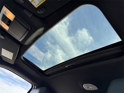 Used 2014 Ford F150 Raptor w/ Equipment Group 801A Luxury image 31