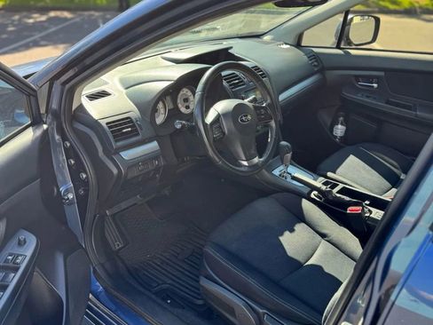 Used 2013 Subaru Impreza 2.0i Sport Premium image 9