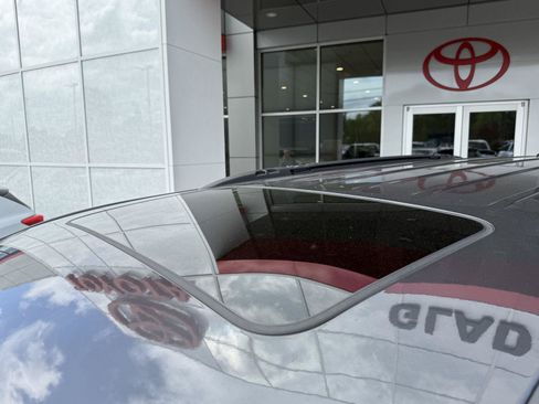 Used 2024 Dodge Durango GT AWD/4WD image 9