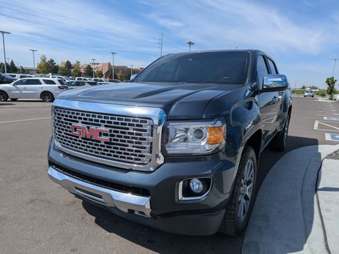 Used 2019 GMC Canyon Denali AWD/4WD image 7
