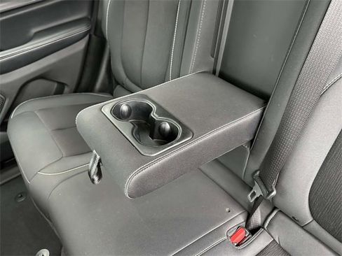 Certified 2024 Jeep Grand Cherokee Laredo X image 20