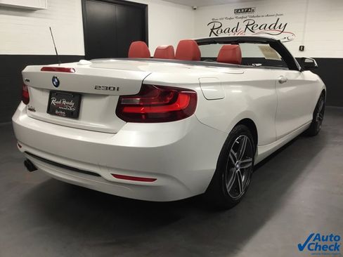 Used 2017 BMW 230i xDrive Convertible image 10
