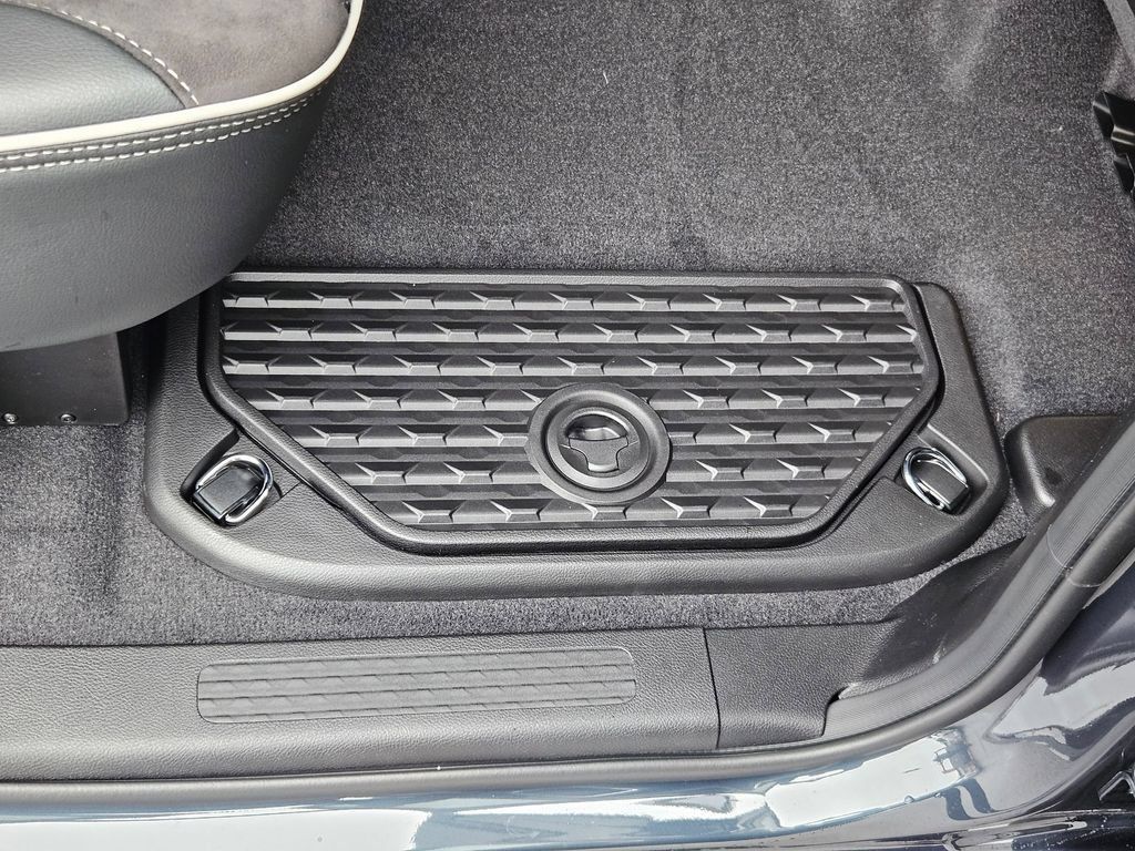 New 2026 RAM 1500 Laramie w/ Night Edition AWD/4WD image 17