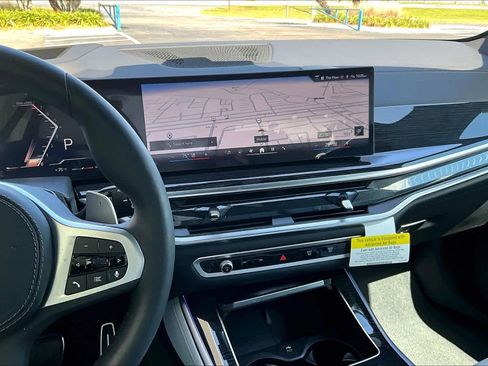 Used 2026 BMW X5 sDrive40i w/ M Sport Package image 6