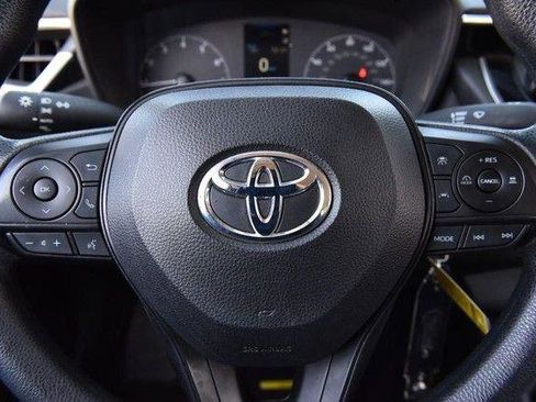 Used 2024 Toyota Corolla LE image 15