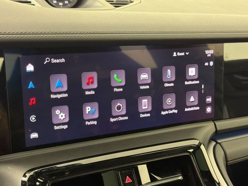 Certified 2024 Porsche Panamera image 29