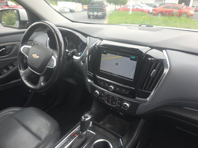 Used 2019 Chevrolet Traverse LT w/ LT Premium Package AWD/4WD image 14