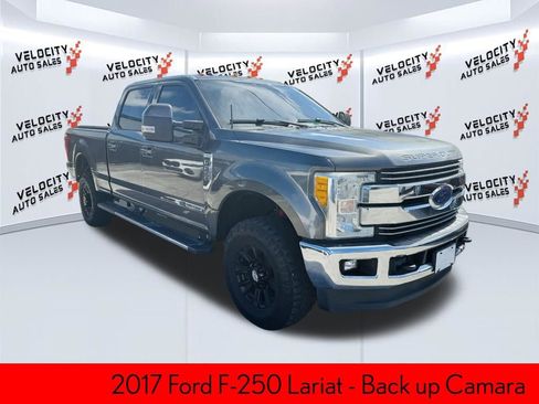 Used 2017 Ford F250 Lariat w/ Lariat Value Package AWD/4WD image 1