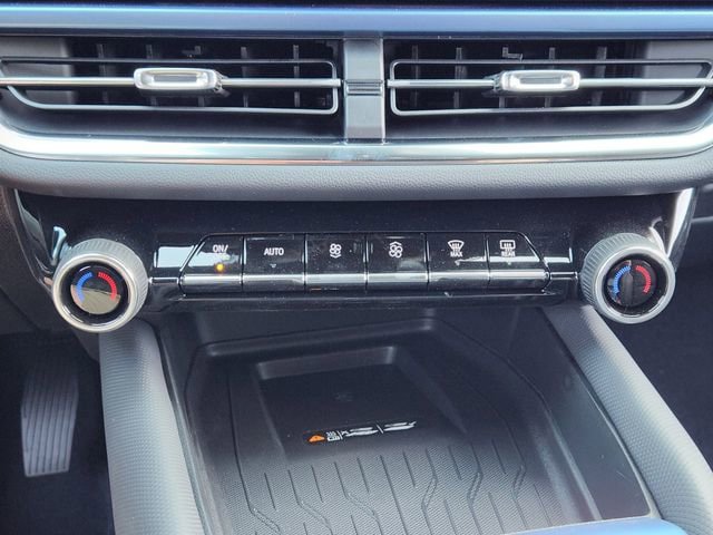 New 2026 Chevrolet Equinox EV LT w/ Convenience Package II FWD image 41