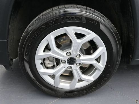 Used 2025 Jeep Compass Sport AWD/4WD image 21